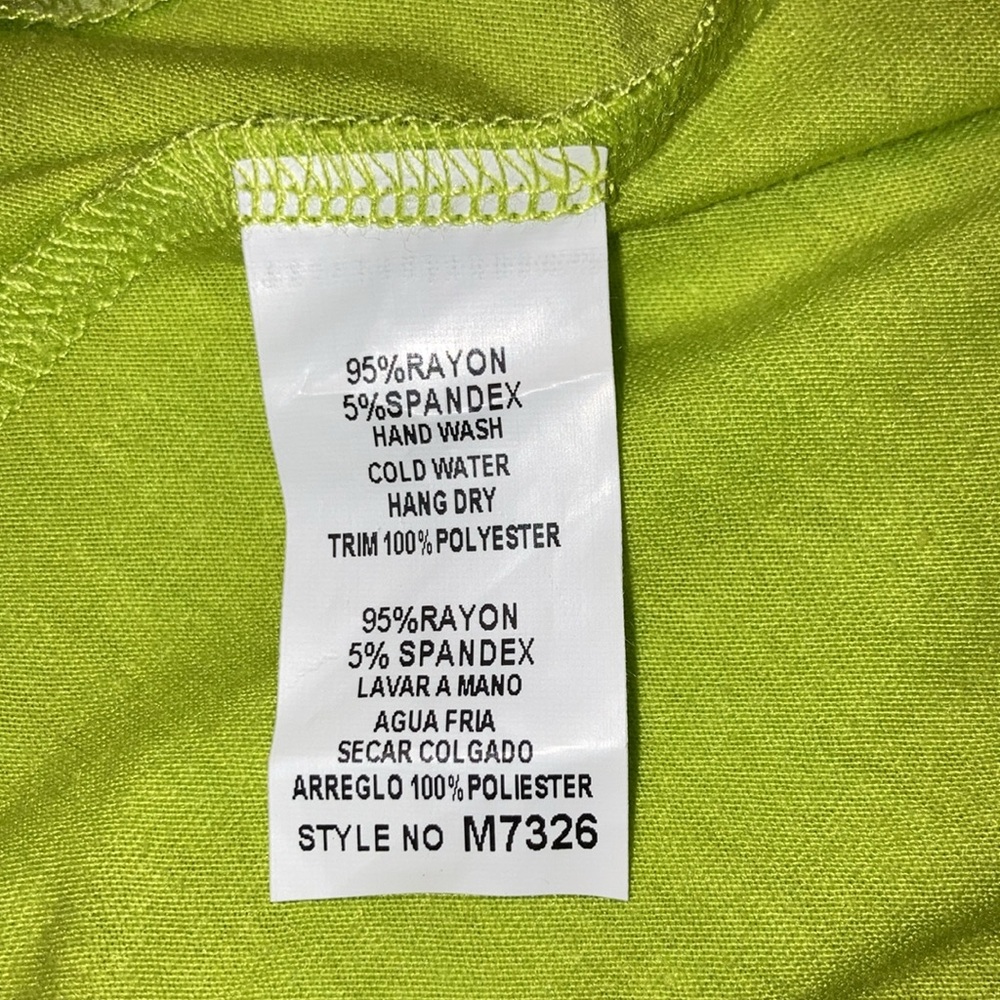 Monoreno Lime Green Button-Up Women's Top - Picture 7 of 8